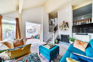 Living Room- click for photo gallery